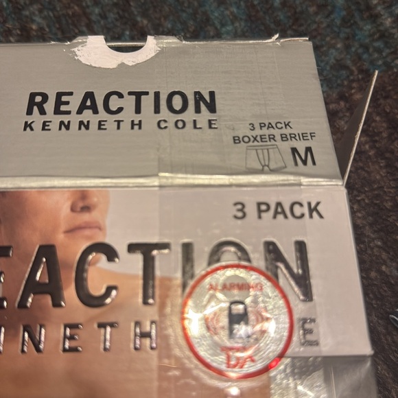 Kenneth Cole Reaction Boxer Briefs - Blue, Black, and Striped Size Medium - Picture 4 of 5